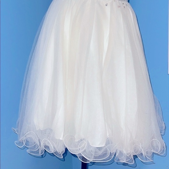 NEW May Queen  Ivory Embellished Convertible Cocktail Dress - Picture 4 of 9